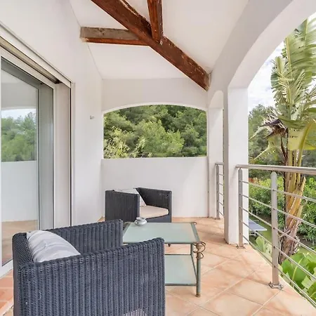 Vue Et Pinede Villa *